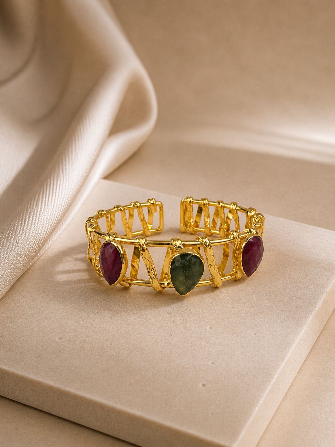 Royal Stone Adjustable Bracelet with Root Ruby and Labradorite Stones – 14K Gold Plated on Brass
