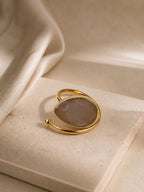 Moonlight Stone Verstellbarer Ring – 14K Gold plattiert auf Messing