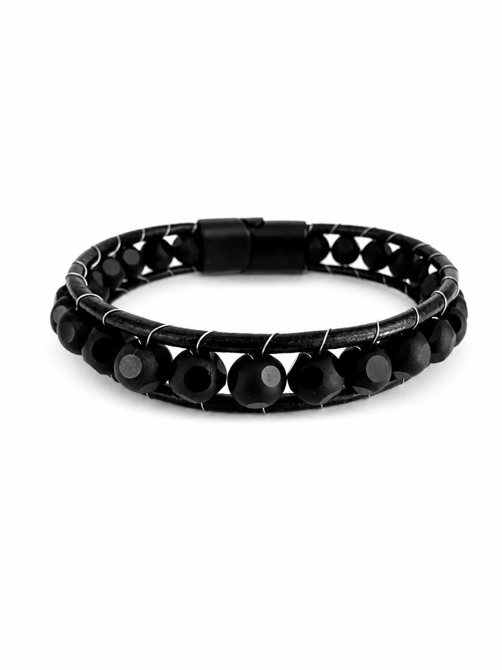 Herrenarmband aus schwarzem Leder mit Steinbesatz