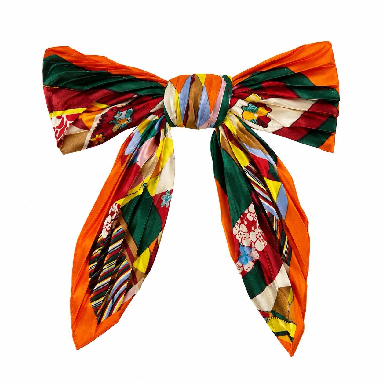 Buntes Gemustertes Gezacktes Satin-Foulard – 60 CM Elegantes Hals- & Haar-Accessoire