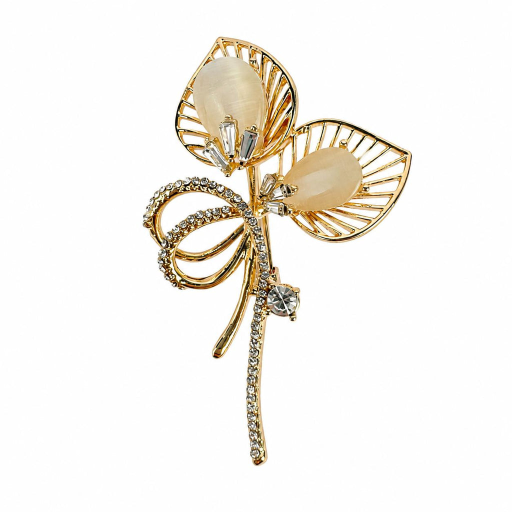 Crystal Embellished Flower Brooch – Elegant Leaf Detail Gold Tone Design