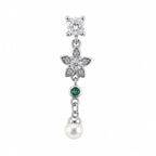 Chirurgisches Ohrpiercing aus Stahl mit Blumenmotiv und Perlenverzierung