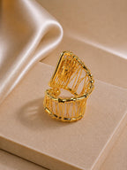 Aura Green Stone Verstellbarer Ring – Messing mit 14K Goldbeschichtung