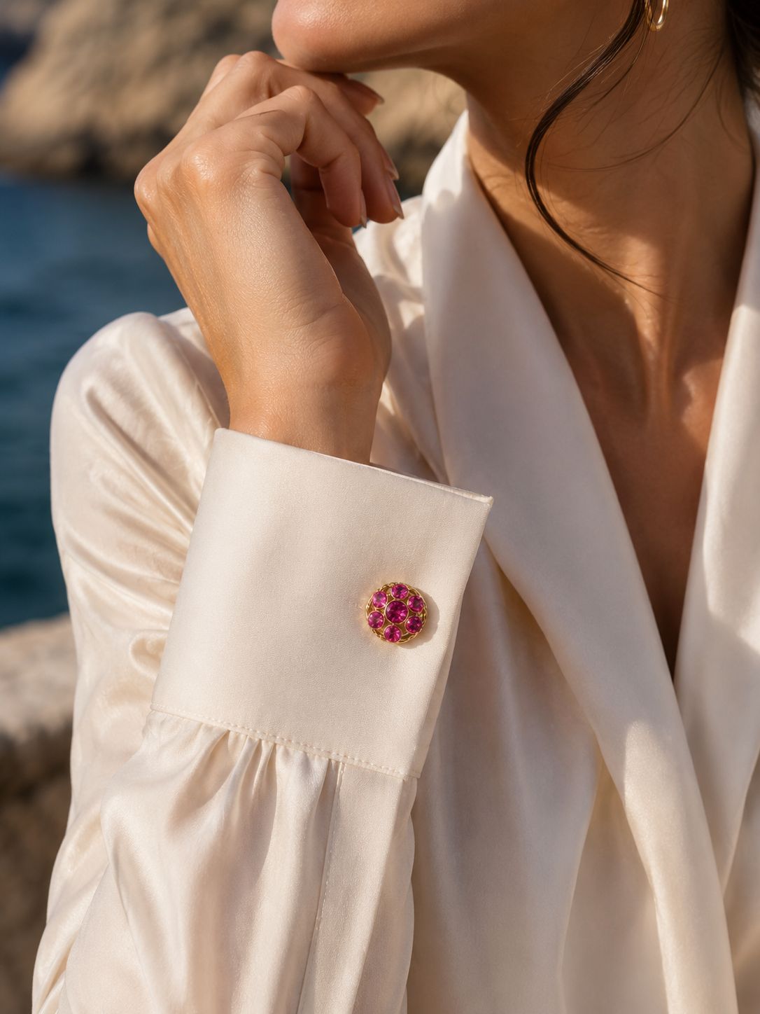 Fuchsia Steinbesetzter Goldfarbener Damenhemd-Blazer-Manschettenknopf | Vintage Eleganz