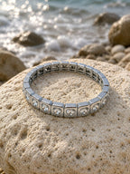 Steel Bracelet with Heart Stone Detail – Adjustable Flexible Model