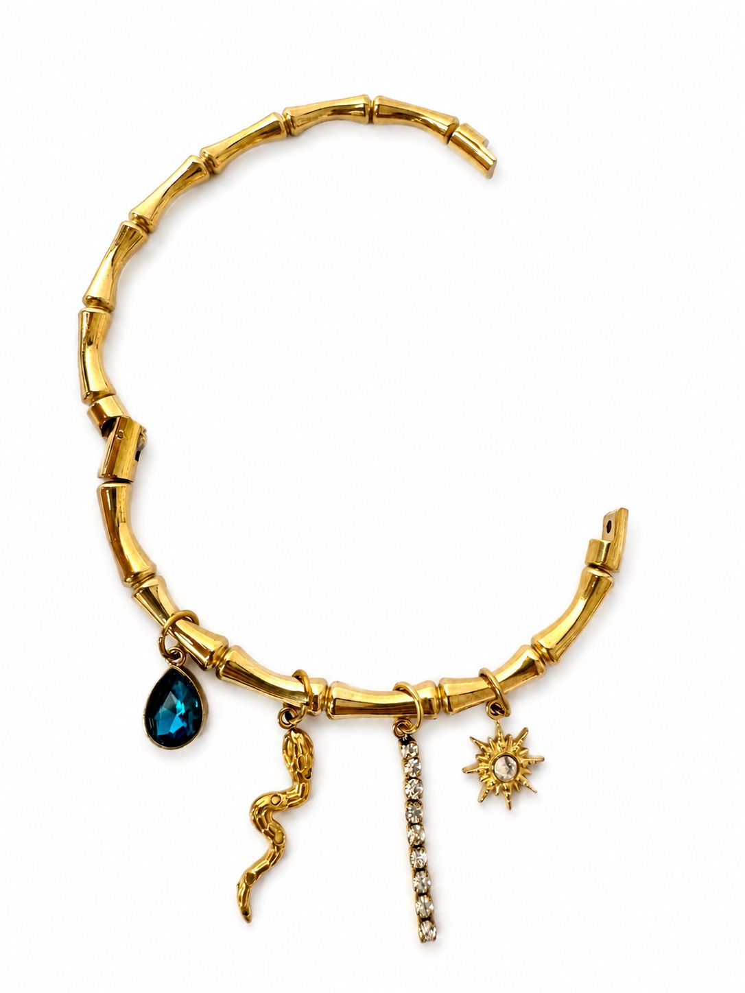 14K vergoldetes Edelstahl-Charm-Armband – Gold-Design mit Stein-Details