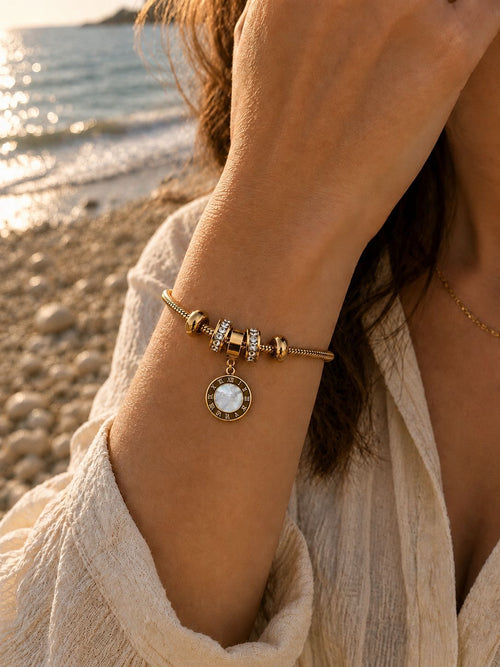 Edelstahl 14K vergoldetes Charm-Armband mit römischen Ziffern – Verstellbare Größe