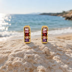 Renkli Taşlı Gold Halka Küpe | 18K Altın Kaplama Çelik | Suya Dayanıklı Minimal Küpe