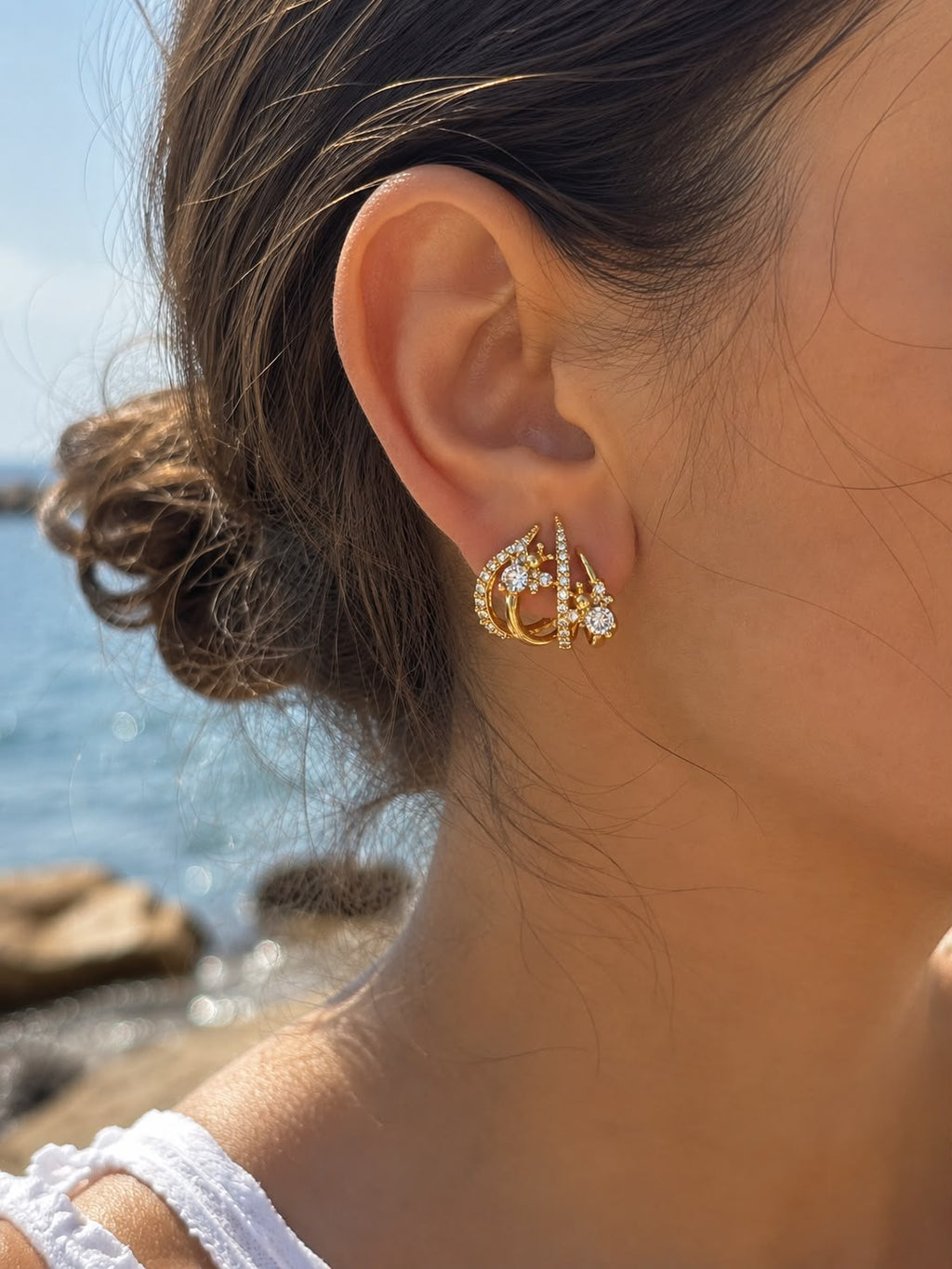 Xuping 18K Altın Kaplama Çelik Zirkon Taşlı Küpe