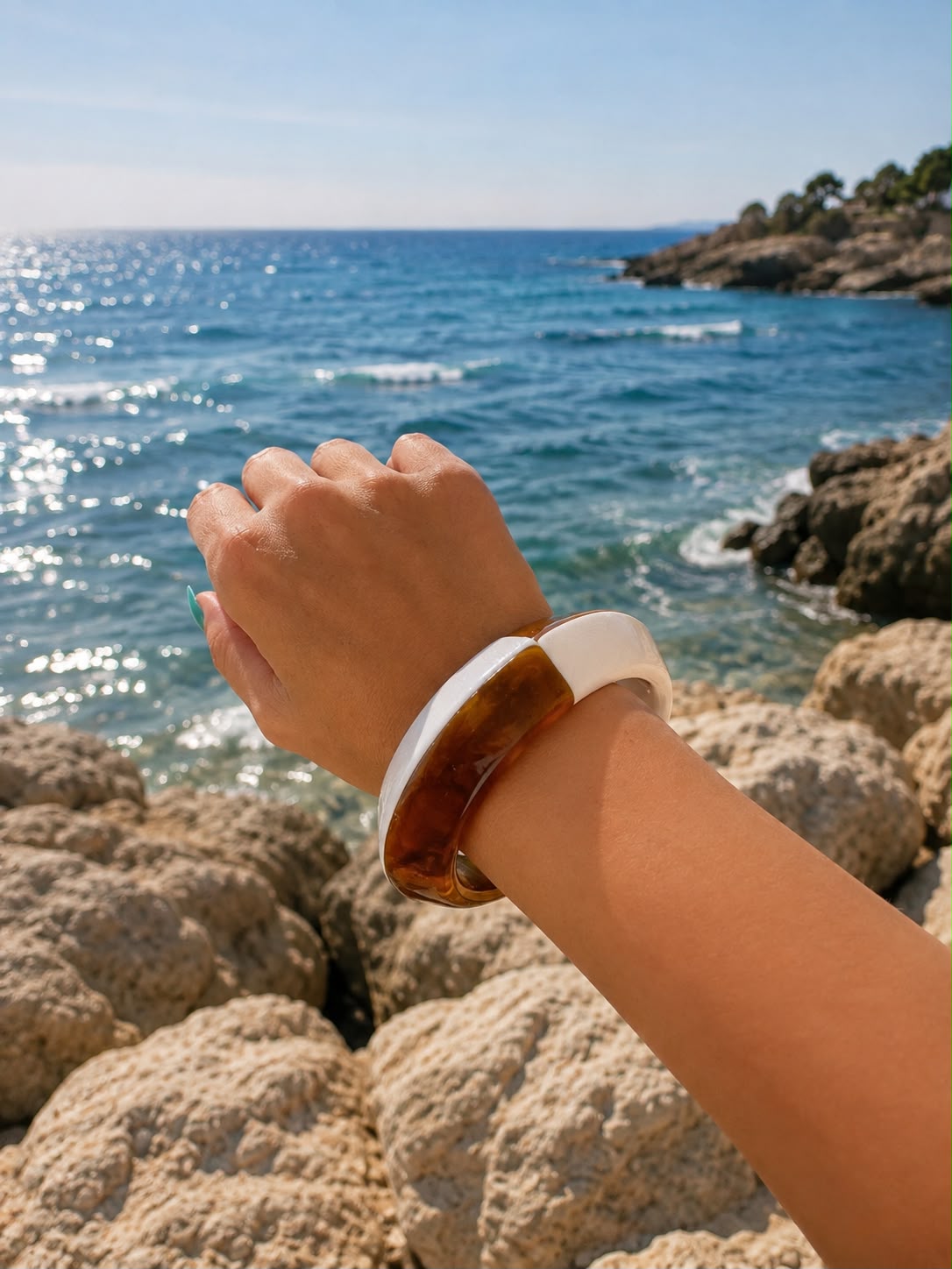 Modern Reçine Bileklik – Kalın Akrilik Bangle Bileklik