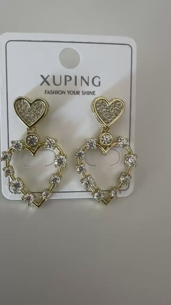 Xuping 18K Altın Kaplama Çelik Kalp Taşlı Küpe
