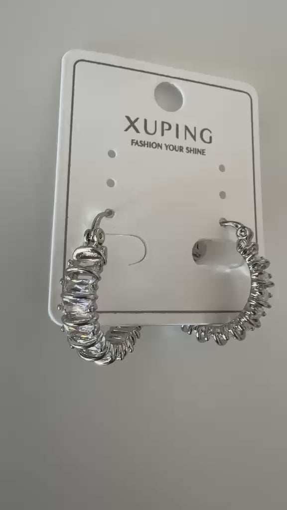 Xuping Çelik Zirkon Halka Küpe – Minimal Taşlı