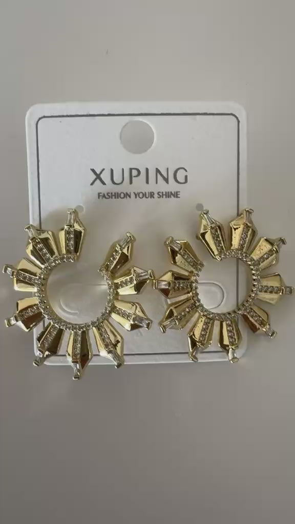 Xuping 18K Altın Kaplama Çelik Taşlı Küpe