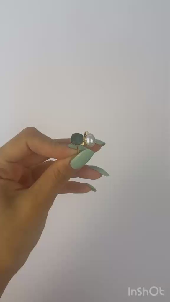 Emerald Pearl Adjustable Ring – 14K Gold Plated Over Brass