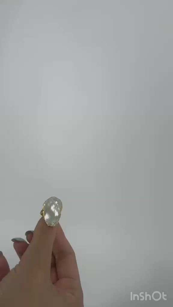 Pearl Essence Adjustable Ring – 14K Gold Plated on Brass