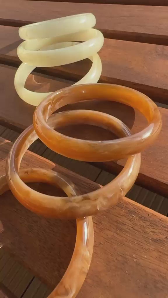 Modern Reçine Bileklik – Minimal Kalın Bangle Bileklik